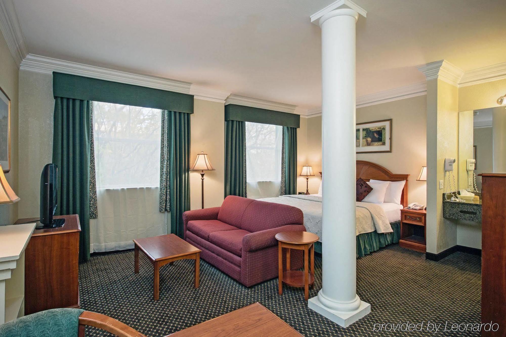 Spark By Hilton Lafayette South Екстериор снимка